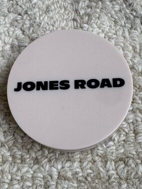 Jones Road Limited Edition Illuminator Compact In Antique Bronze